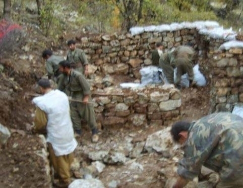 Yakalanan PKK'lıların Üzerinden Çıkan Fotoğraflar 10