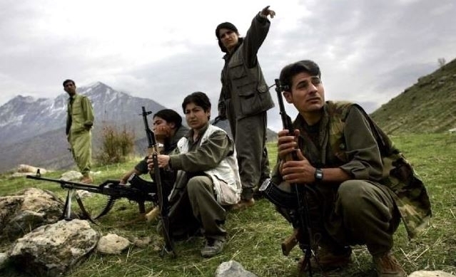 Yakalanan PKK'lıların Üzerinden Çıkan Fotoğraflar 14