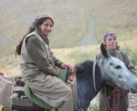 Yakalanan PKK'lıların Üzerinden Çıkan Fotoğraflar 25
