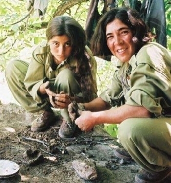 Yakalanan PKK'lıların Üzerinden Çıkan Fotoğraflar 26