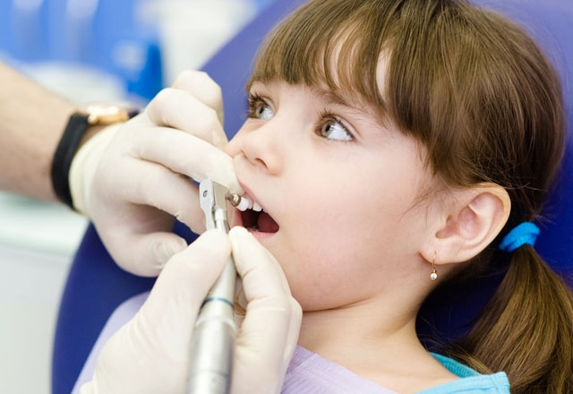 Dişçiden Korkan Çocuğu İkna Etmenin 10 Yolu 8