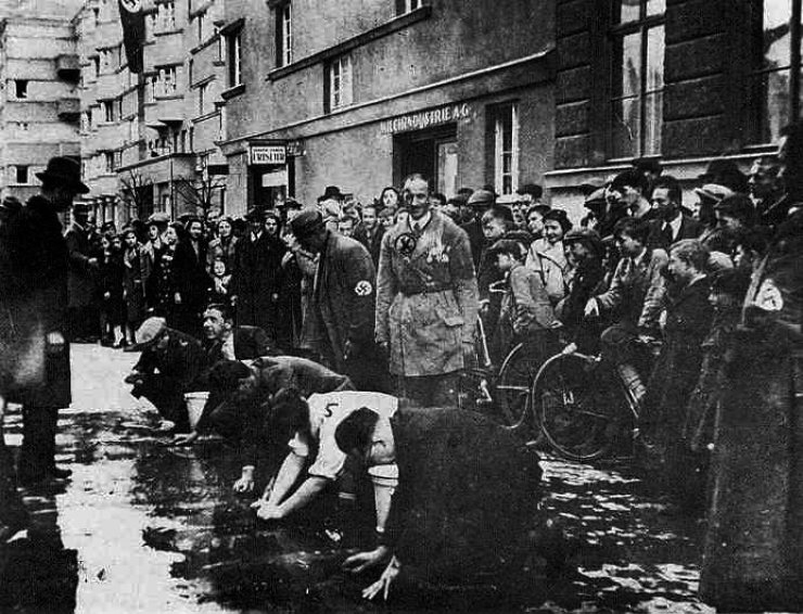 Nazilerin Takibe Aldığı 11 Milyon Yahudi'nin Ülkelere Göre Dağılışı 2