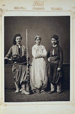 Osmanlı Halkının Bölge Bölge Giyiniş Tarzları 30