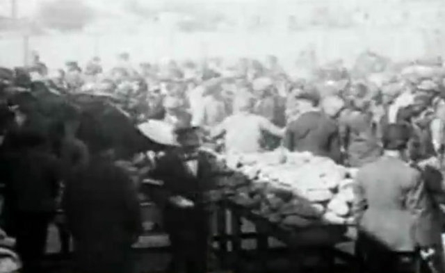 1922 İzmir Yangını ve Yunanlıların İzmir'den Kaçışı 5