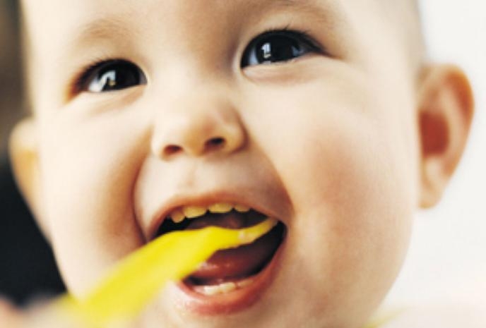 Bebeklerde Diş Bakımı Nasıl Olmalıdır? 10