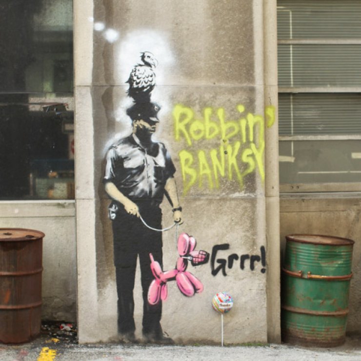 Kim Olduğu Bilinmeyen Banksy'den Çarpıcı Duvar Çizimleri 26