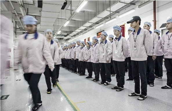 Apple'ın Çin'deki Fabrikasından Çok Özel Kareler 5