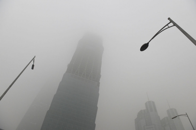 Pekin'in Kirli Havasını Gözler Önüne Seren 10 Çarpıcı Fotoğraf 8