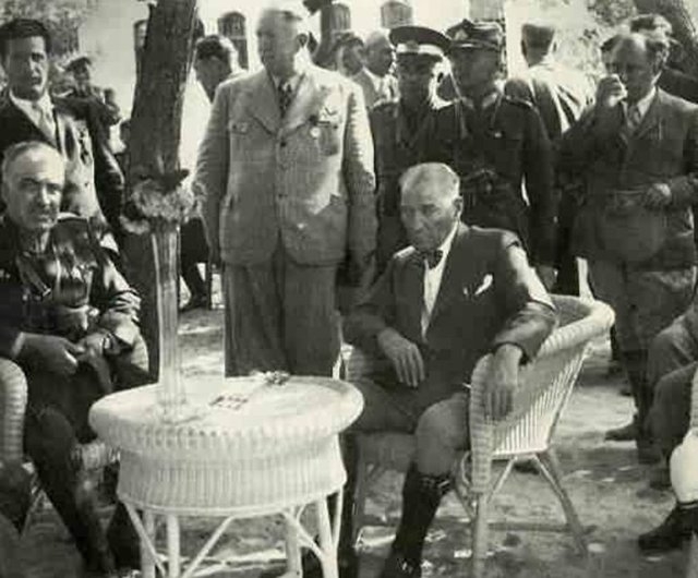 Mustafa Kemal Atatürk'ün İlk Defa Göreceğiniz Albümü galerisi resim 1