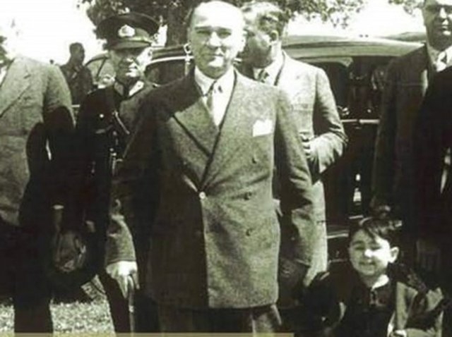Mustafa Kemal Atatürk'ün İlk Defa Göreceğiniz Albümü 17