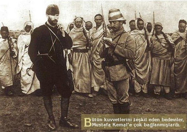 Mustafa Kemal Atatürk'ün İlk Defa Göreceğiniz Albümü 36