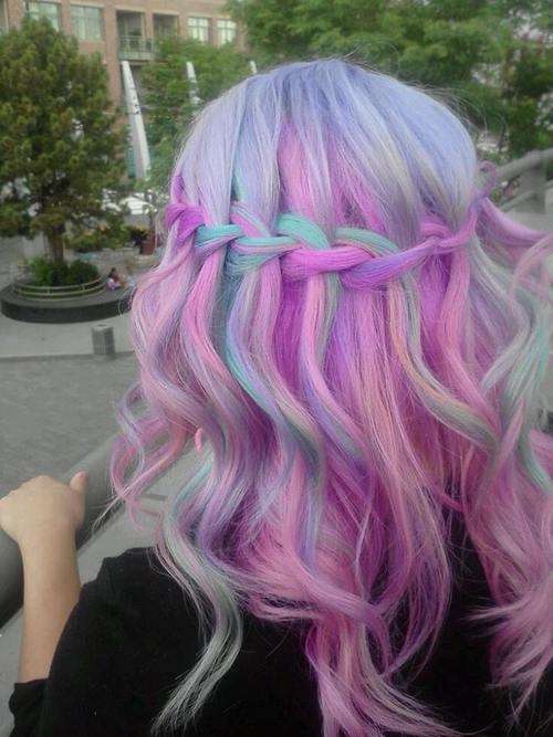 En Yeni Trend; Renkli Unicorn Saçlar 15