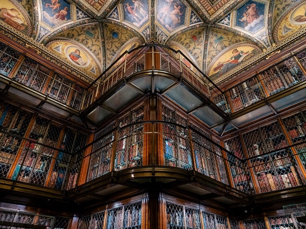 Dünyadaki Ünlü Kütüphaneler 13