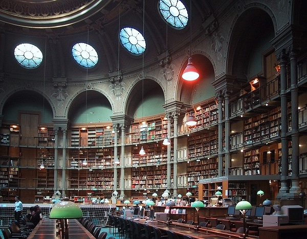 Dünyadaki Ünlü Kütüphaneler 14