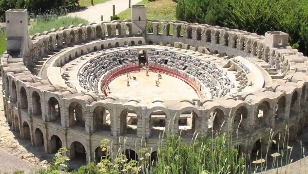 Muhteşem Antik Roma Amfitiyatroları 4