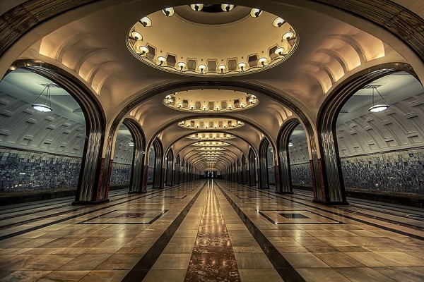 Dünyanın En İlginç Metro İstasyonları 8