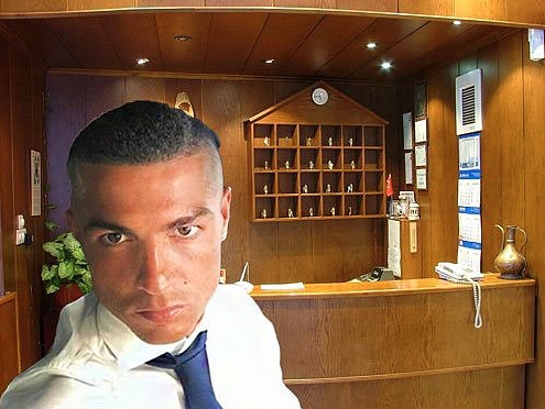 Ronaldo'nun Yeni Stiline Yapılan Komik Photoshop'lar 15