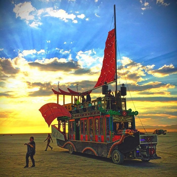 Burning Man 2017'den Renkli Kareler 13
