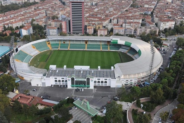 Türkiye'nin En Büyük Stadyumları 10