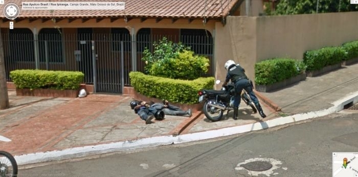 Google Street View Kameralarına Takılan Biribirinden İlginç Görüntüler 22