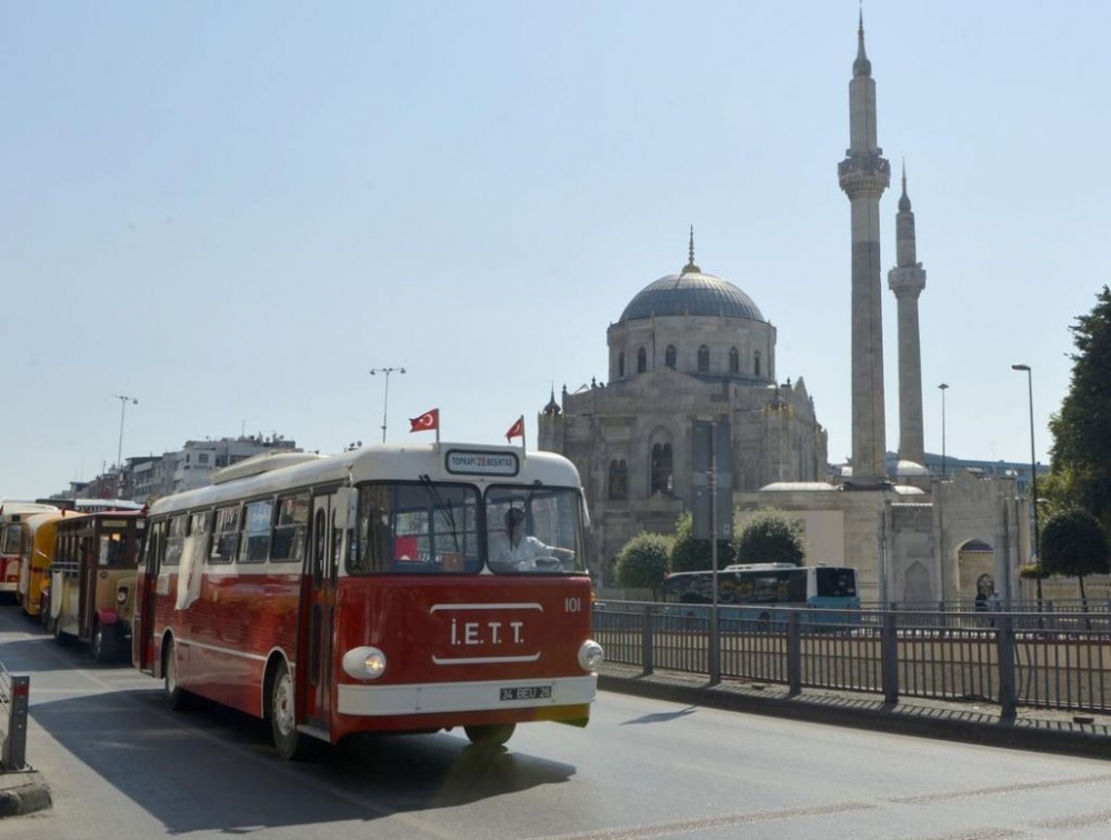 İstanbul'un Nostaljik Otobüsleri 3