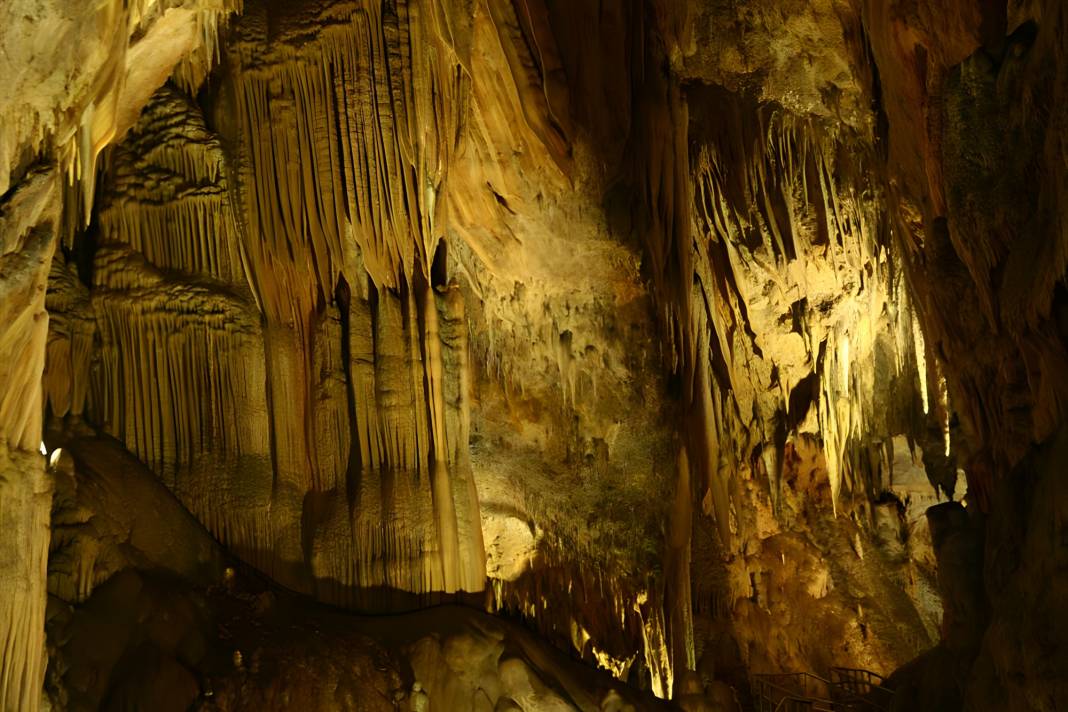 Türkiye'nin En Büyük Mağaraları: Uzun ve En Derin Mağaralar 3