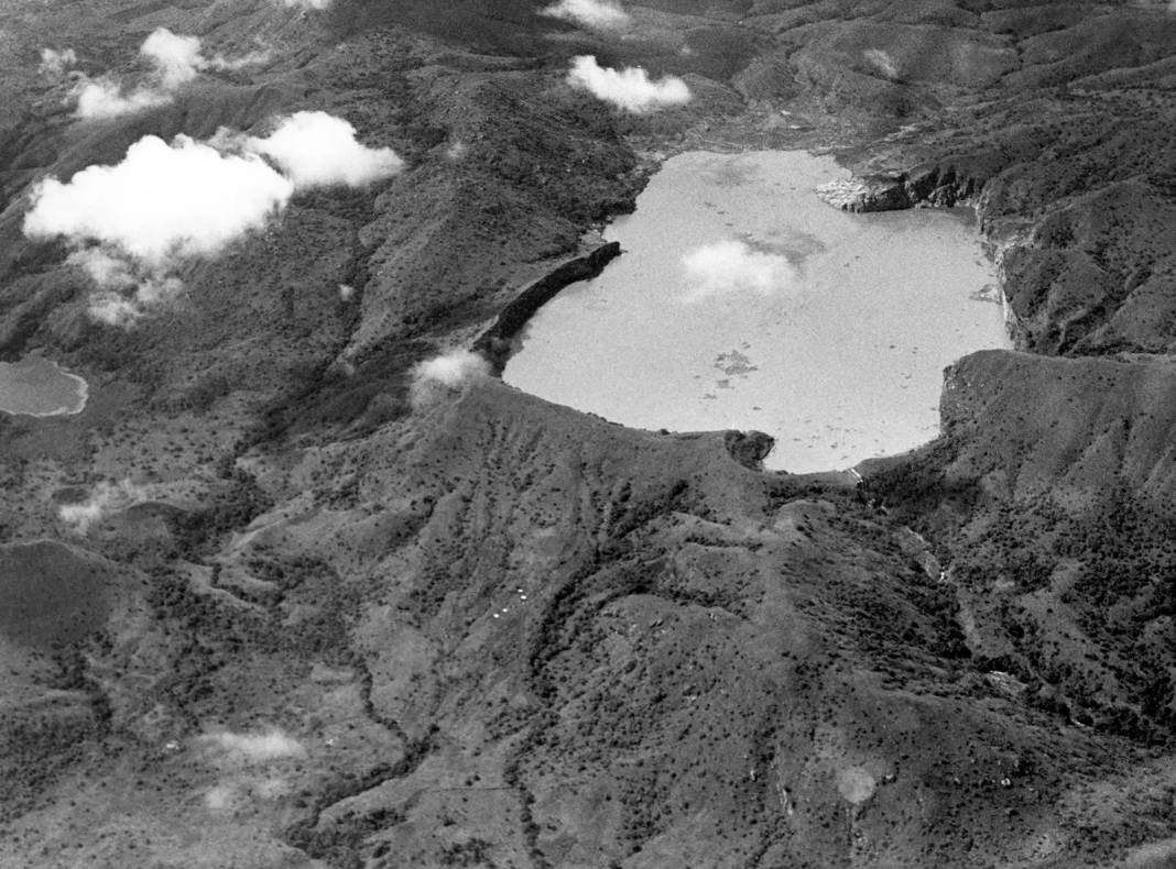 Dünyanın En Güzel Volkanik Gölleri 5