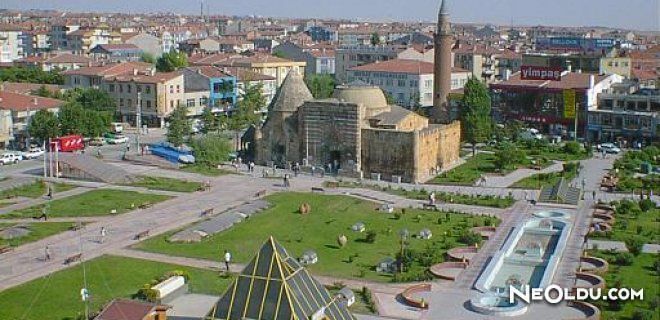 Kırşehir'de Gezilip Görülmesi Gereken Yerler