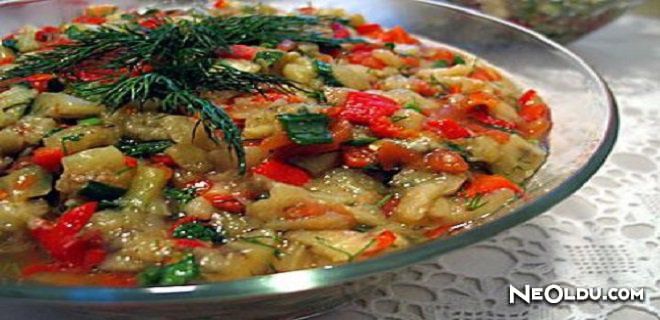 Patlıcanlı ve Domatesli Yaz Salatası Tarifi