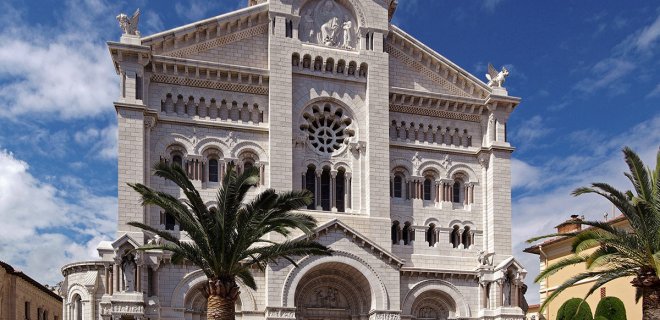 Monaco Katedrali Özellikleri ve Hakkında Bilgi