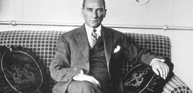 Atatürk Hakkında Sosyal Medyada Dolaşan 7 Büyük Yanlış Bilgi