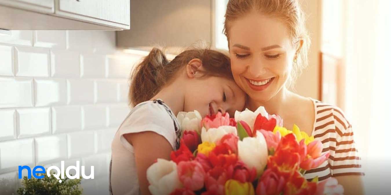 Anneler Günü Sözleri, Mesajları, Anne ile İlgili En Güzel Sözler