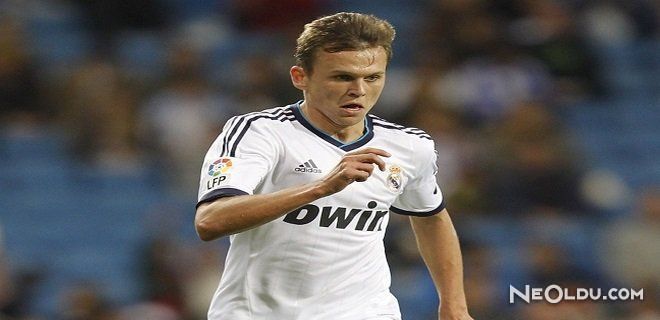 Denis Cheryshev Kimdir