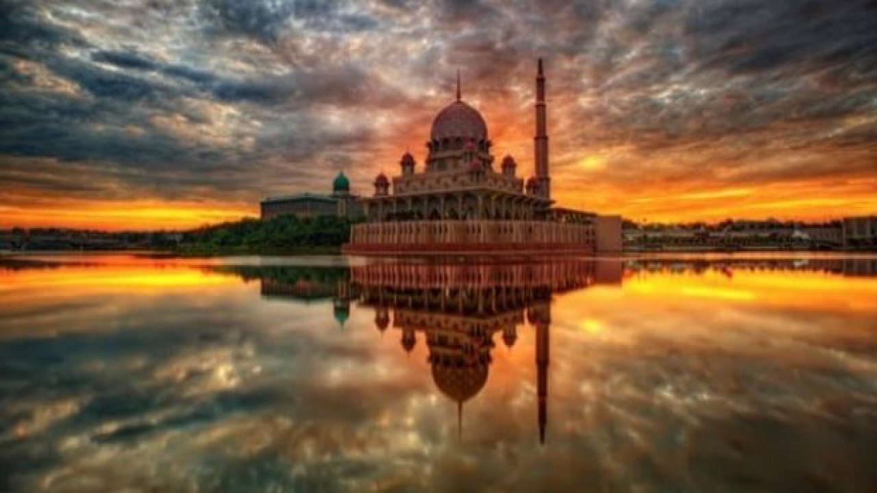 Dünya'nın En Güzel Camileri