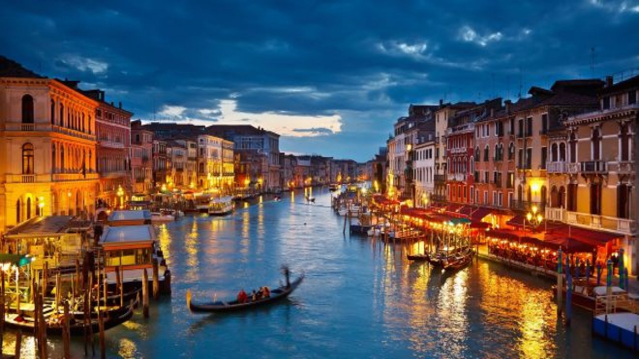 Venedik'te Gezip Görmeniz Gereken Yerler