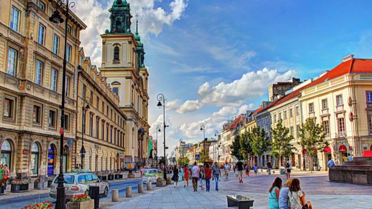 Varşova'da Gezip Görmeniz Gereken Yerler
