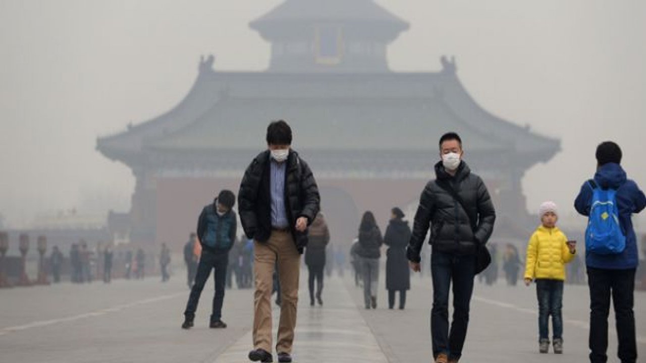 Pekin'in Kirli Havasını Gözler Önüne Seren 10 Çarpıcı Fotoğraf