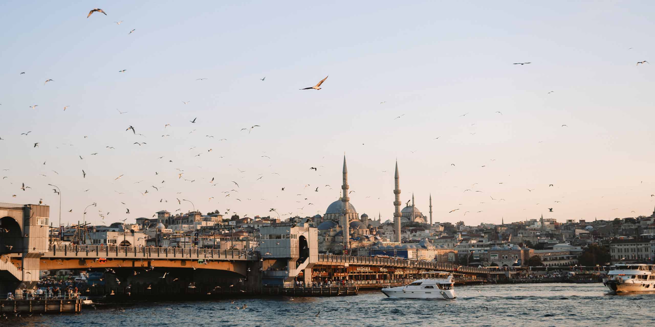 İstanbul'un Meşhur Sokak Lezzetleri - Nerede Ne Yenir?