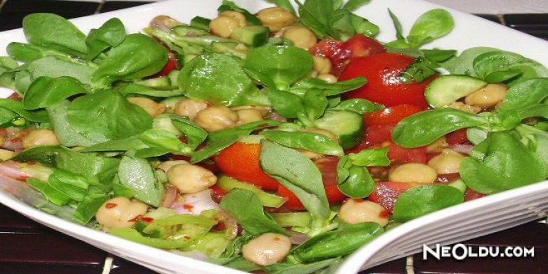 Semizotlu Nohut Salatası Tarifi