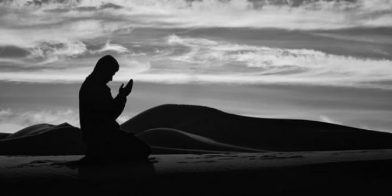 Falda Dua Eden İnsan Ne Anlama Gelir?