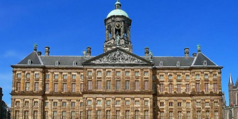 Amsterdam Kraliyet Sarayı Hakkında Bilgi ve Özellikleri
