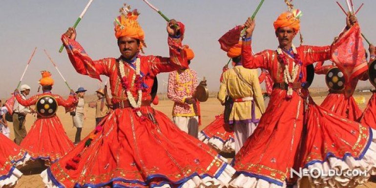 Jaisalmer Çöl Festivali (Jaisalmer Desert Festival)