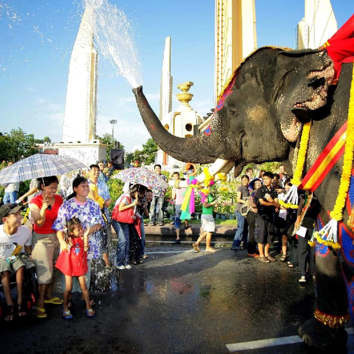 Dünyanın En İyi Bahar Festivalleri Songkran Festivali - Tayland