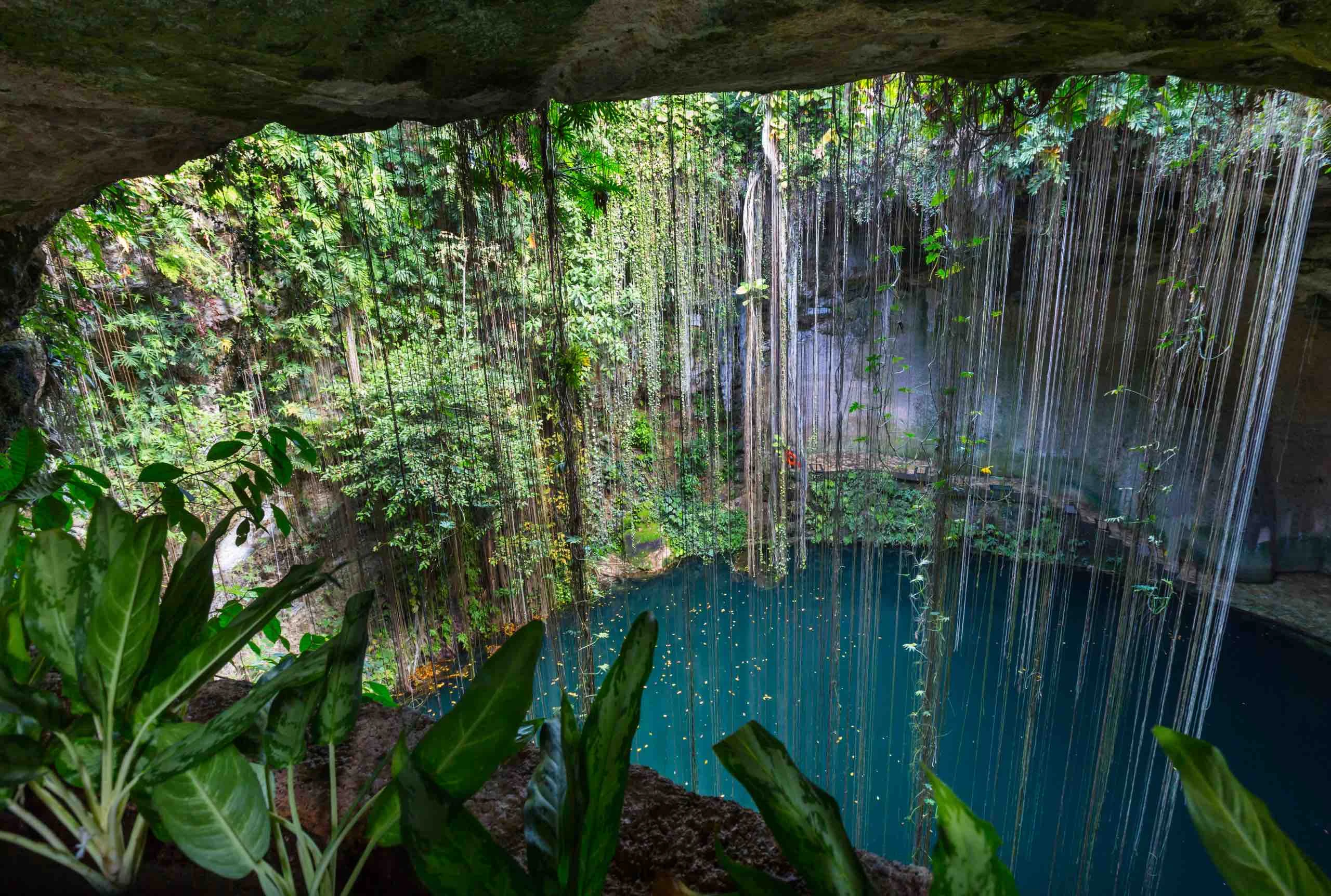 Dünyanın En Eski Su Altı Mağaraları